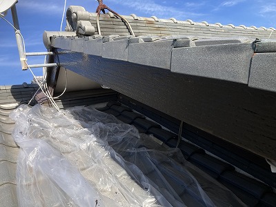 奈良市で築４０年平屋の破風板の塗装について！お客様の不安解消！