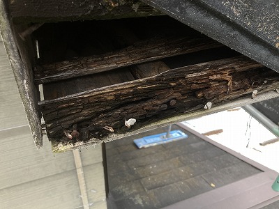 香芝市にて外壁塗装で腐食箇所を発見！弊社の補修方法とは？