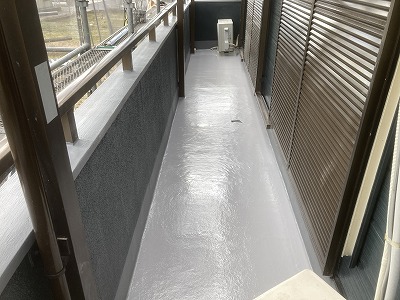 香芝市にてベランダ防水FRP防水工事！モルタル床を雨漏り対策必須！