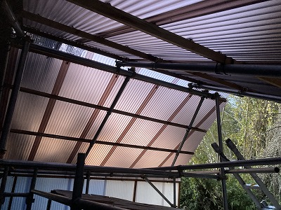 香芝市にてテラス波板交換工事！弊社の施工事例のご紹介！