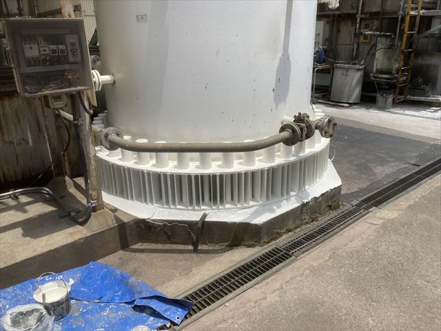 奈良市にて工場の錆で劣化した鉄部の錆止め塗装！錆は弊社にお任せください！