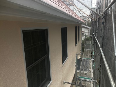 香芝市にて劣化した外壁塗装！安い塗装はダメ！数年で劣化しますよ！