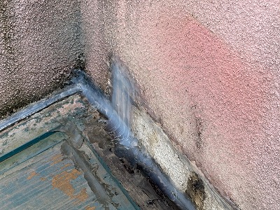 奈良市にてベランダデッキ撤去工事！雨漏り改善！防水工事！