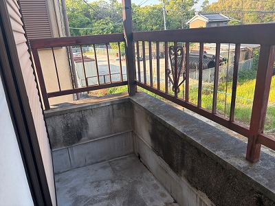 三宅町にて戸建て住宅のベランダ雨漏りベランダ防水必須！ＦＲＰ防水提案